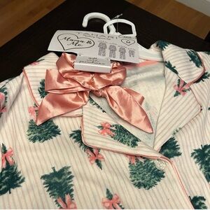 NWT Tahari Christmas pajamas adult medium
